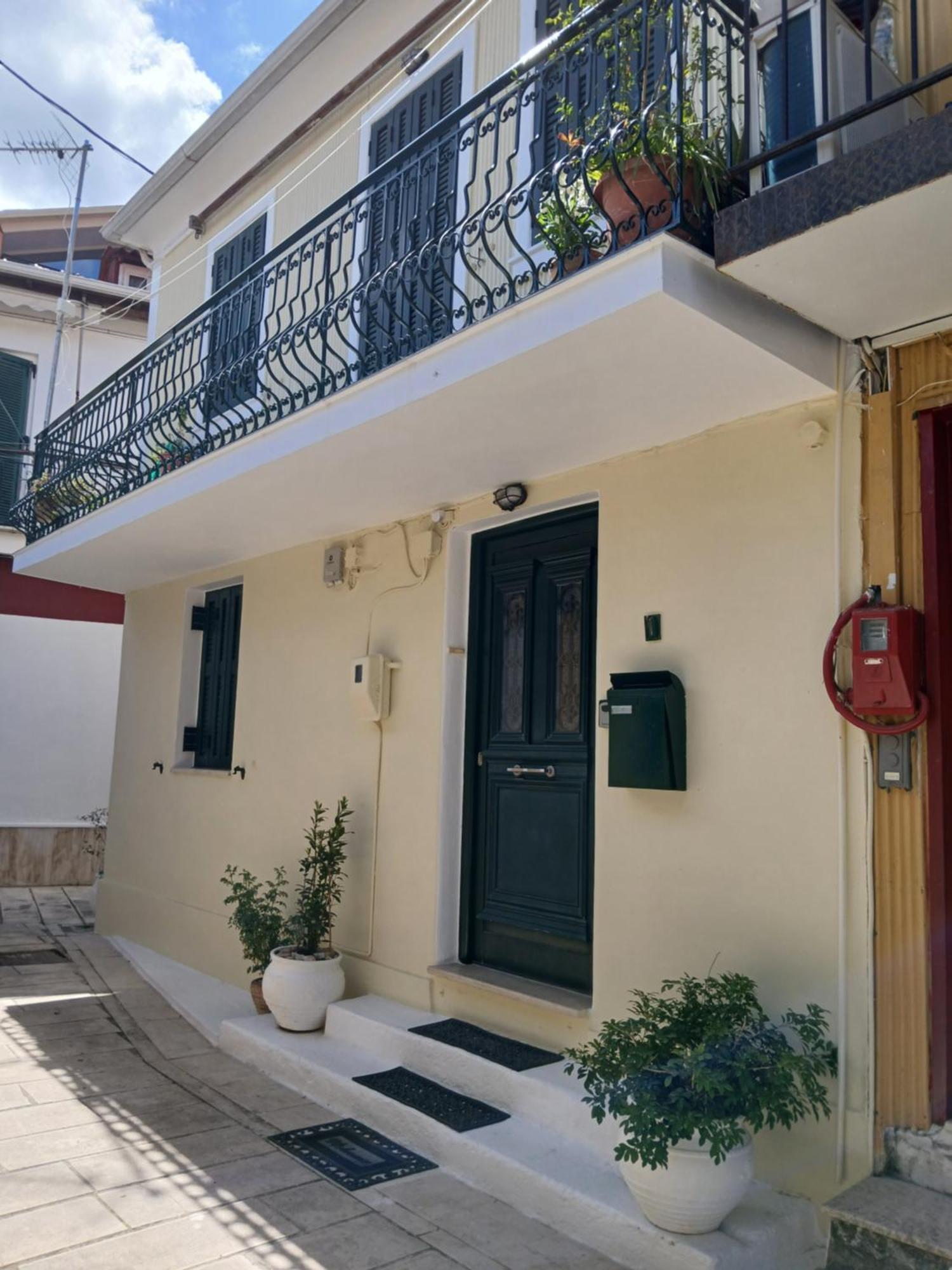 דירות Lefkáda Hellenes House מראה חיצוני תמונה